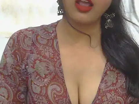 Snapshot of POOJA_199 chatting on 19, 10, 2025 POOJA 199 online show from 19, 10, 2025