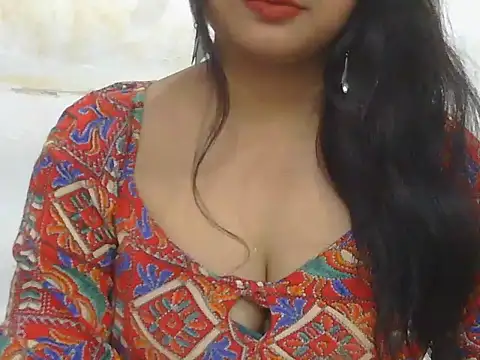 Snapshot of POOJA_199 chatting on 25, 11, 2025 POOJA 199 online show from 25, 11, 2025