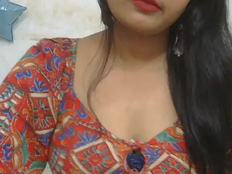 POOJA 199 online show from 4, 2, 2026