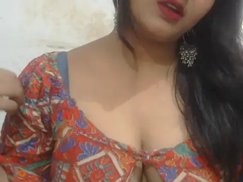 Snapshot of POOJA_199 chatting on 16, 6, 2026 POOJA 199 online show from 16, 6, 2026
