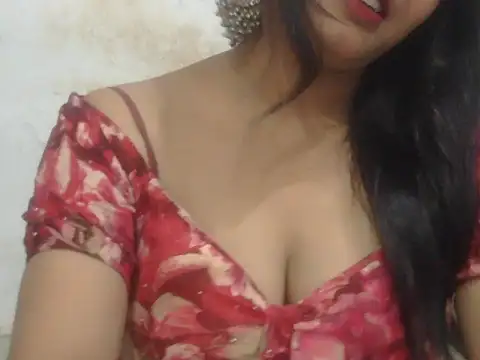 Snapshot of POOJA_199 chatting on 9, 7, 2026 POOJA 199 online show from 9, 7, 2026