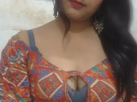 Snapshot of POOJA_199 chatting on 11, 7, 2026 POOJA 199 online show from 11, 7, 2026