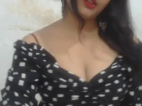 Snapshot of POOJA_199 chatting on 16, 7, 2026 POOJA 199 online show from 16, 7, 2026