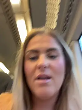 Charleigh xx online show from 19, 1, 2026