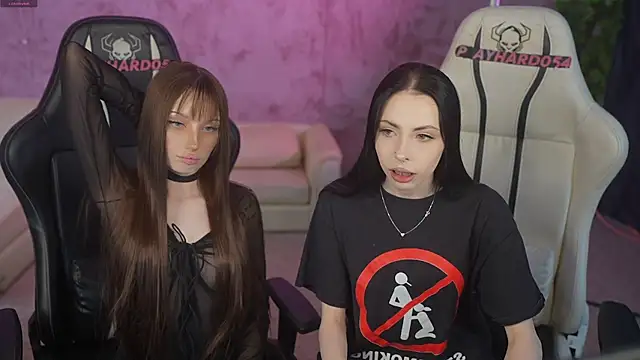 VivianSweet  online show from 21, 4, 2026