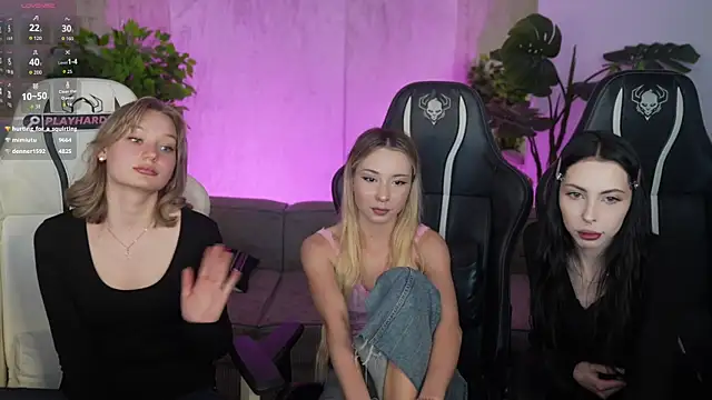 VivianSweet  online show from 25, 4, 2026