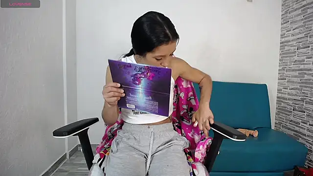 Snapshot of Kony_Lan chatting on 9, 2, 2026 Kony Lan online show from 9, 2, 2026