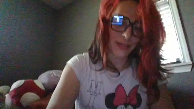 mayra mayhem online show from 15, 4, 2026