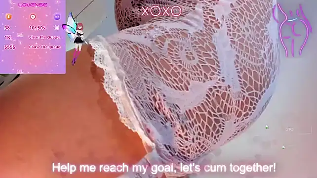 Snapshot of BrandyQueenx chatting on 3, 12, 2025 BrandyQueenx online show from 3, 12, 2025