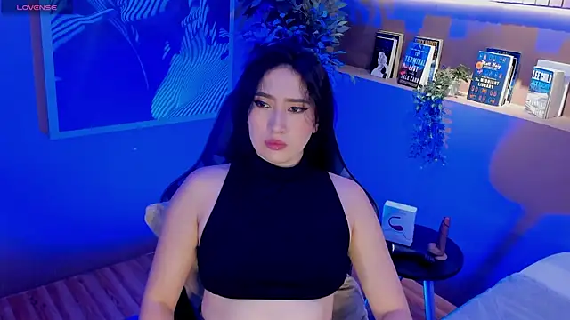 Skyyle  online show from 14, 7, 2026