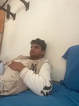 Noam7080z online show from 4, 2, 2026