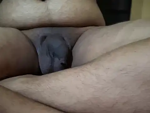 Snapshot of yourchubbyboy chatting on 1, 10, 2025 yourchubbyboy online show from 1, 10, 2025