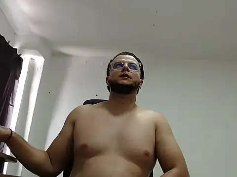 cloudsxxx online show from 6, 4, 2026