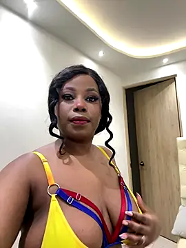 Snapshot of Elie-3 chatting on 15, 10, 2025 Elie-3 online show from 15, 10, 2025