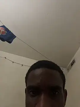 willie896 online show from 25, 4, 2026