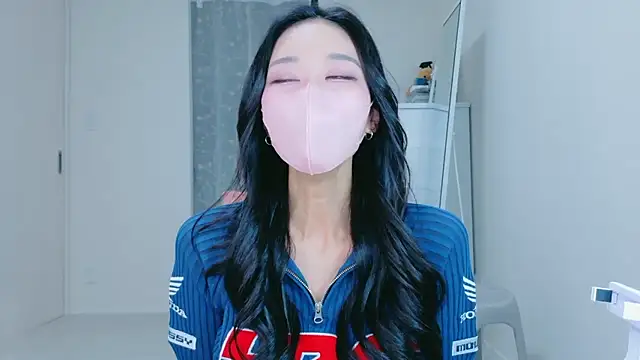 ramuchan desu online show from 24, 4, 2026