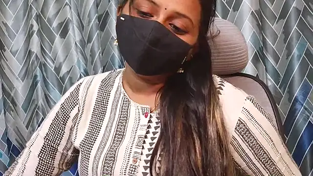 Pavani-Sexy online show from 22, 7, 2026