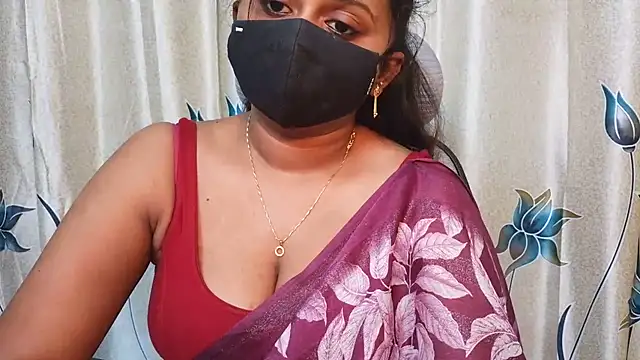 Pavani-Sexy online show from 29, 7, 2026
