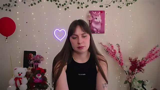 Amanda Bright  online show from 24, 4, 2026