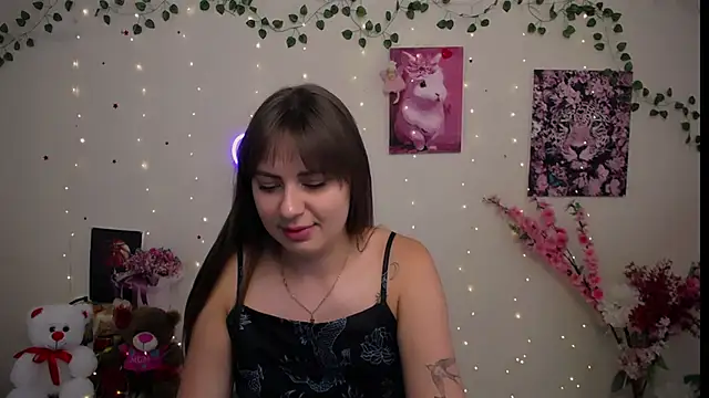 Amanda Bright  online show from 25, 7, 2026