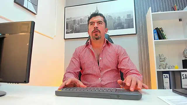 JuanKFit 45 online show from 29, 7, 2026