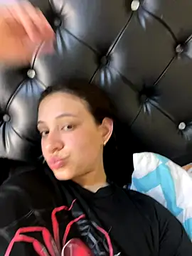 Snapshot of HinataArai chatting on 2, 10, 2025 HinataArai online show from 2, 10, 2025