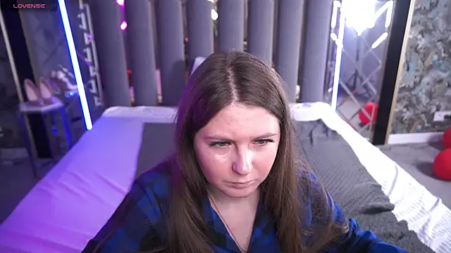 CraveeDoll online show from 1, 3, 2026