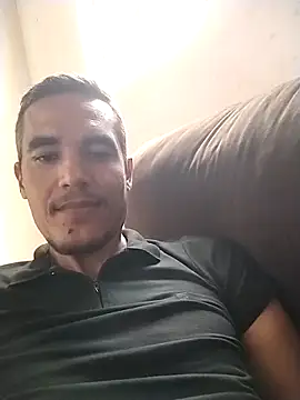 Snapshot of Boragozarvem chatting on 12, 11, 2025 Boragozarvem online show from 12, 11, 2025