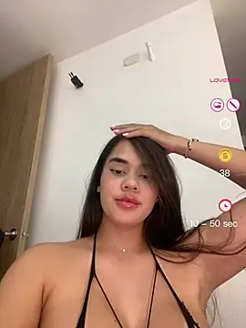 BellaLeclair online show from 29, 4, 2026