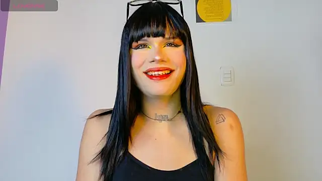 NATASHAA WINZ online show from 28, 9, 2025