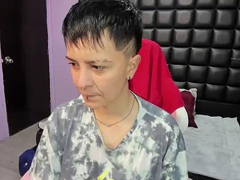  Hannah Hot online show from 10, 11, 2025