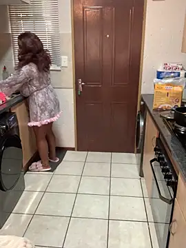 jayjayja19 online show from 27, 4, 2026