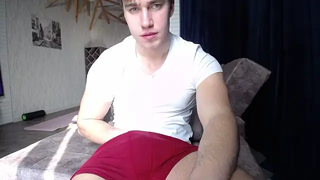 Snapshot of megamaxxxl chatting on 2, 3, 2026 megamaxxxl online show from 2, 3, 2026