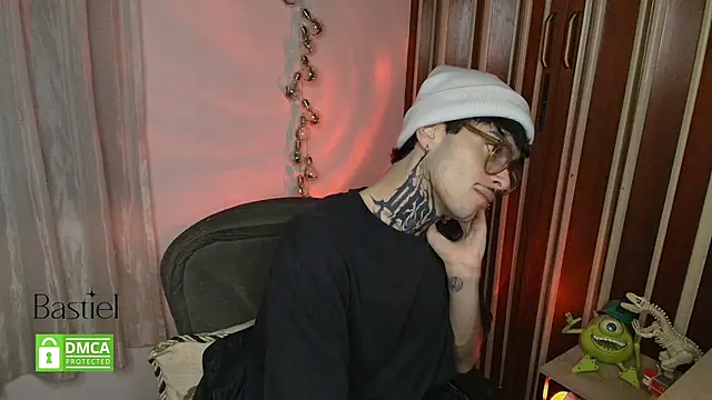 Mihail leroy online show from 17, 10, 2025