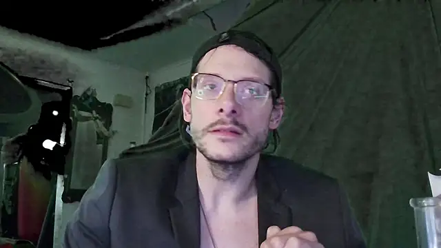 MasterDaddyCool online show from 22, 10, 2025