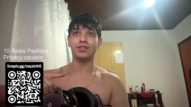 Snapshot of Cayozin_ chatting on 1, 12, 2025 Cayozin online show from 1, 12, 2025