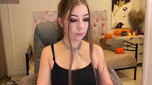 Yummy Jane online show from 28, 10, 2025