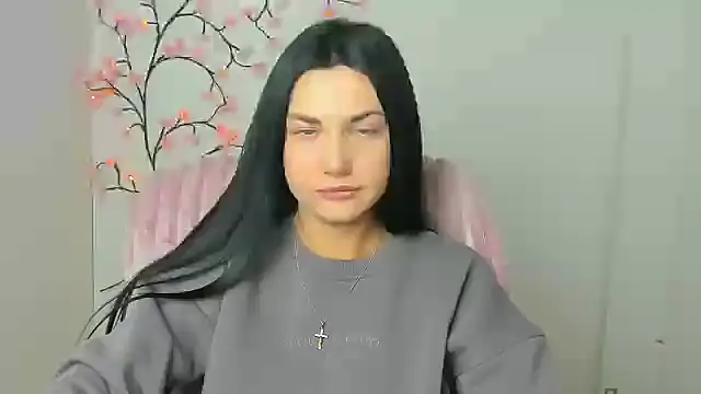 Lune Moon online show from 6, 2, 2026