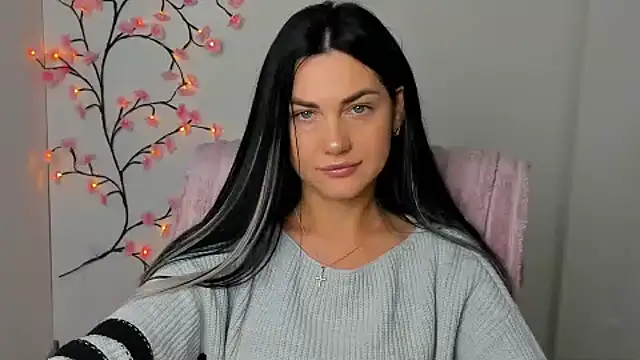 Lune Moon online show from 28, 4, 2026