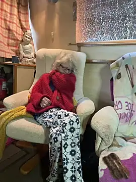 ladyboatlady online show from 12, 3, 2026