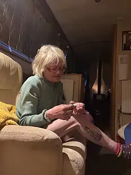 ladyboatlady online show from 25, 3, 2026