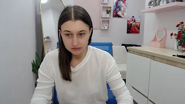 muriel elvin online show from 13, 10, 2025