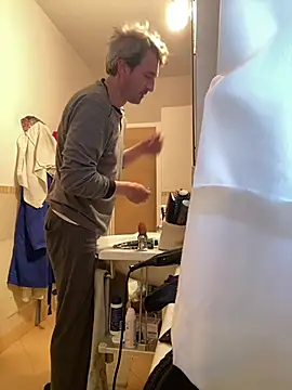 sasatimido online show from 25, 4, 2026