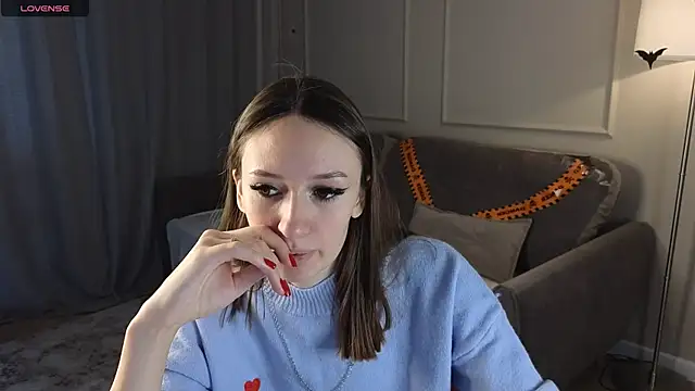 cutienaughtygirl online show from 17, 11, 2025