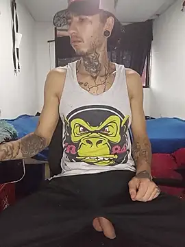 Snapshot of Tattoboy19cm chatting on 3, 6, 2026 Tattoboy19cm online show from 3, 6, 2026