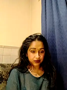 cute indianxo online show from 25, 4, 2026