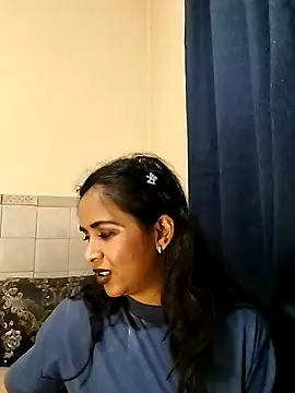 Snapshot of cute_indianxo chatting on 4, 6, 2026 cute indianxo online show from 4, 6, 2026