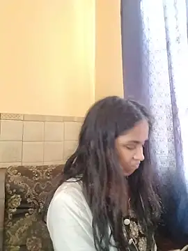 Snapshot of cute_indianxo chatting on 11, 6, 2026 cute indianxo online show from 11, 6, 2026