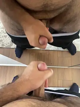 Snapshot of Heros2000 chatting on 15, 9, 2025 Heros2000 online show from 15, 9, 2025