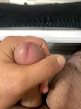 Snapshot of Heros2000 chatting on 25, 9, 2025 Heros2000 online show from 25, 9, 2025